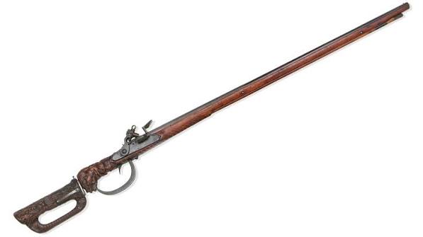 Combinable hunting rifle and blade